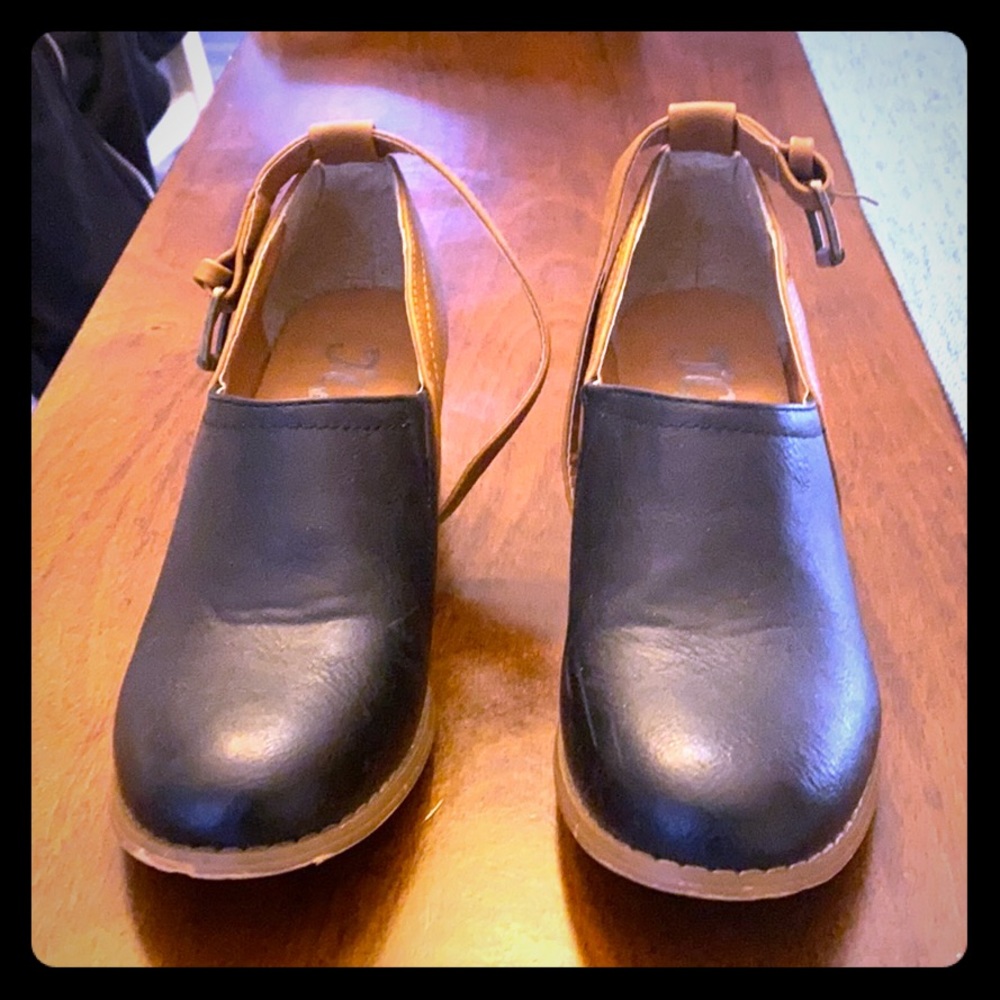 Cute dress shoe